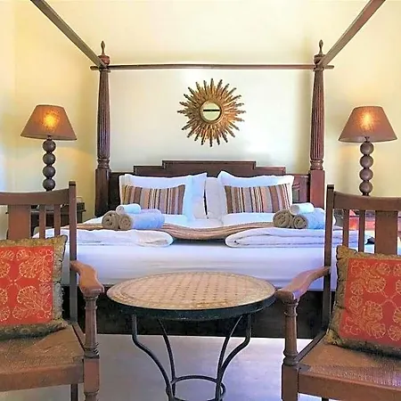 Majestic Comfortable 4* Estepona